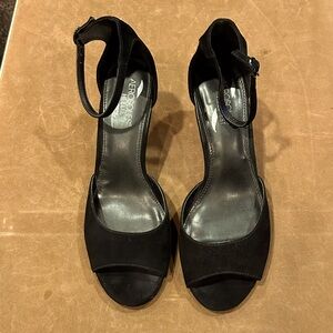 Aerosoles Heelrest women’s black suede dress sandals size 9.5